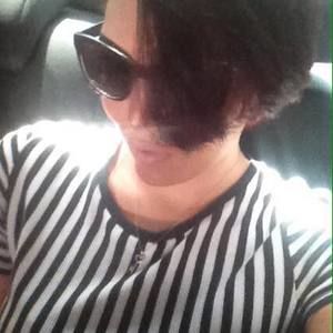 Meet your Posher, Monica